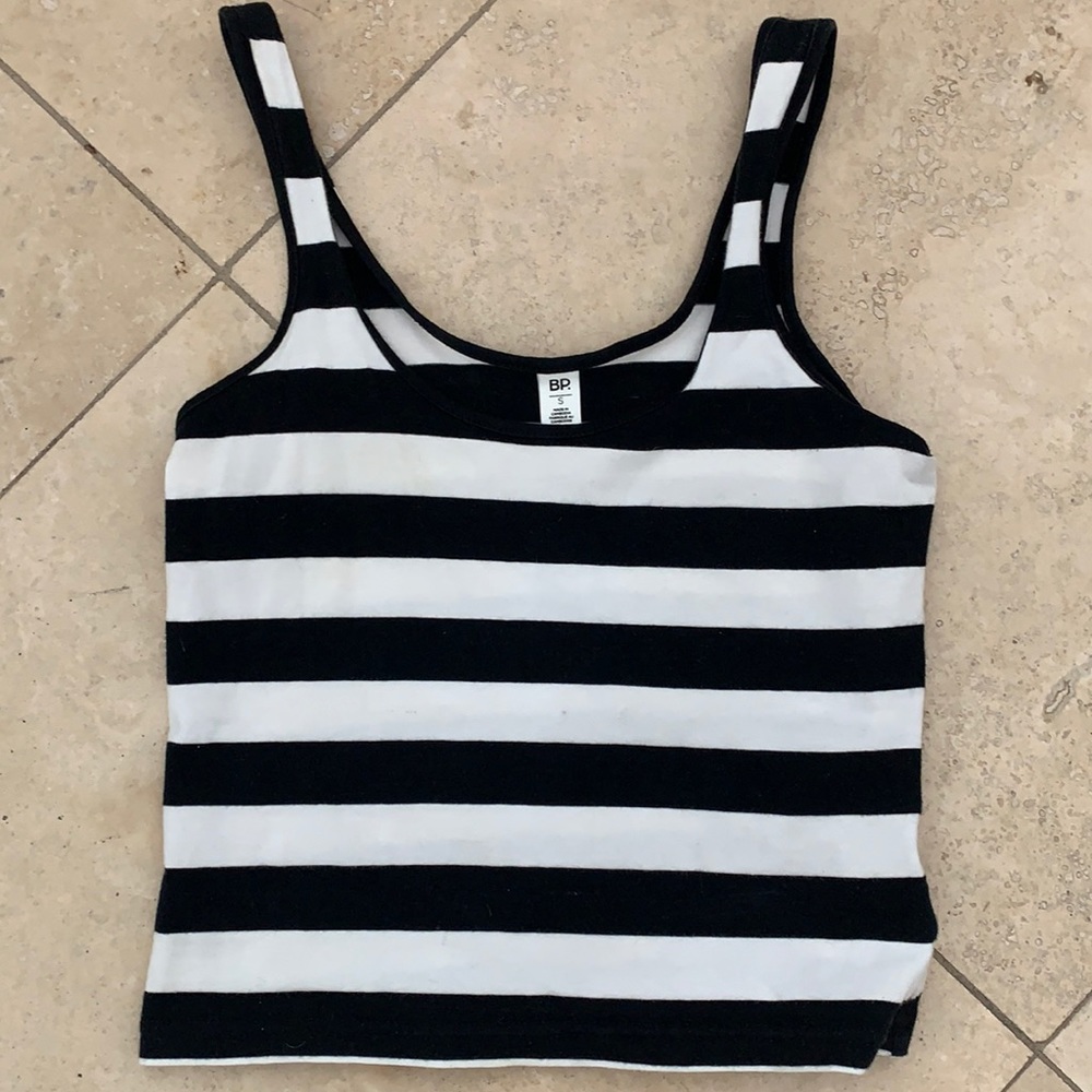 BP very good condition crop tank.